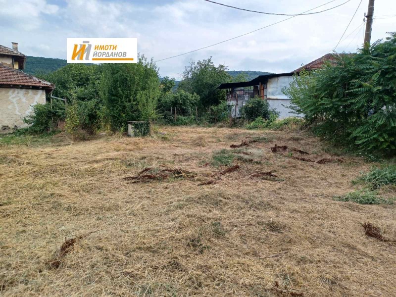 Продава ПАРЦЕЛ в област Велико Търново, с. Шемшево - 654 кв.м / 42 000 € » 82 144.86 лв., ИМОТИ ЙОРДАНОВ ЕООД