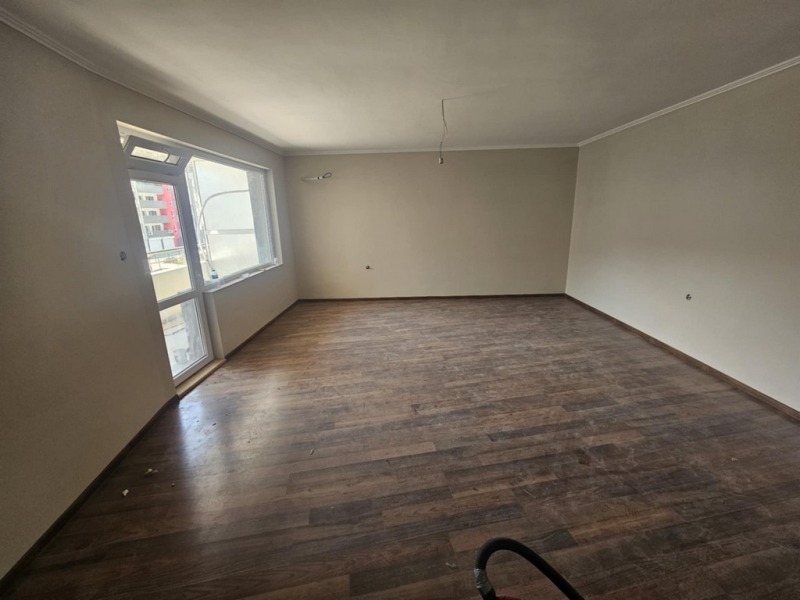 Til salg  1 soveværelse Kardzhali , Vazrozhdentsi , 89 kvm | 41889126