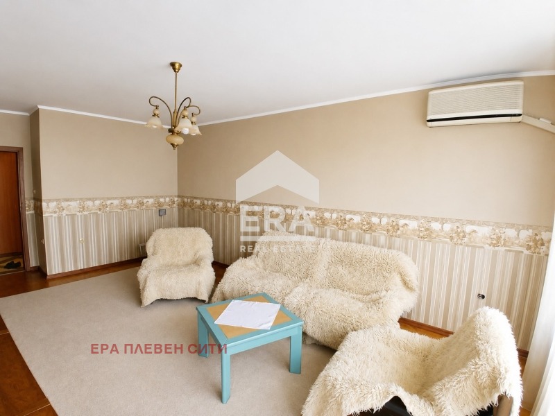 Продава 3-СТАЕН, гр. Плевен, Сторгозия, снимка 3 - Апартаменти - 55987156