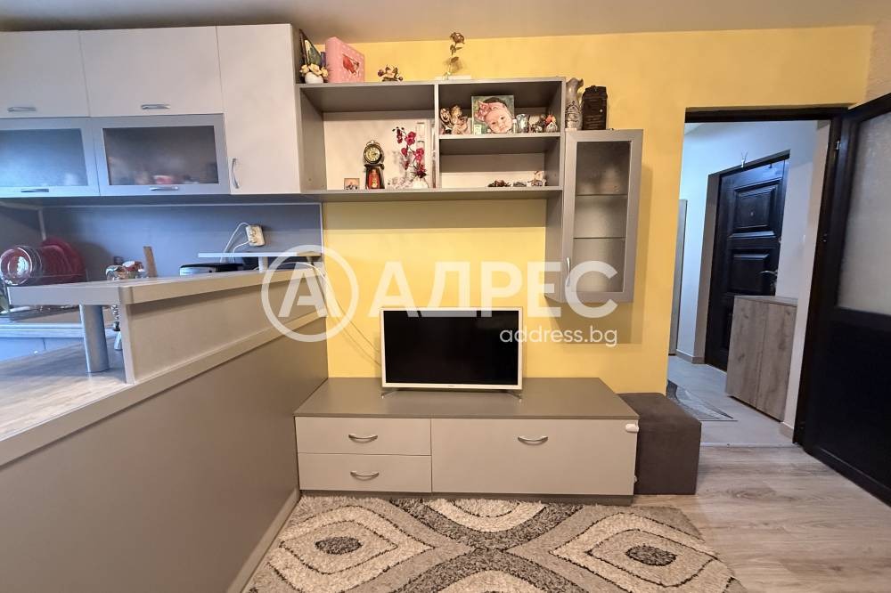 Продава 2-СТАЕН, гр. Димитровград, област Хасково, снимка 2 - Апартаменти - 56218037