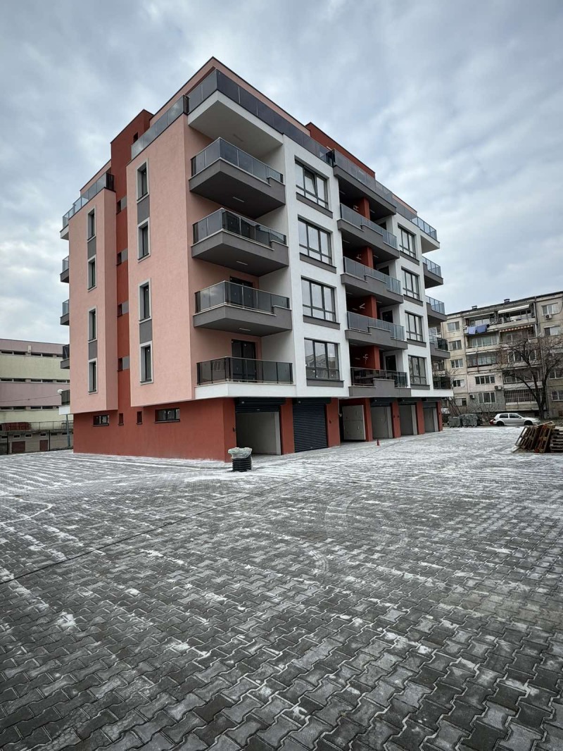 Продава  2-стаен град Пловдив , Кючук Париж , 66 кв.м | 41575153