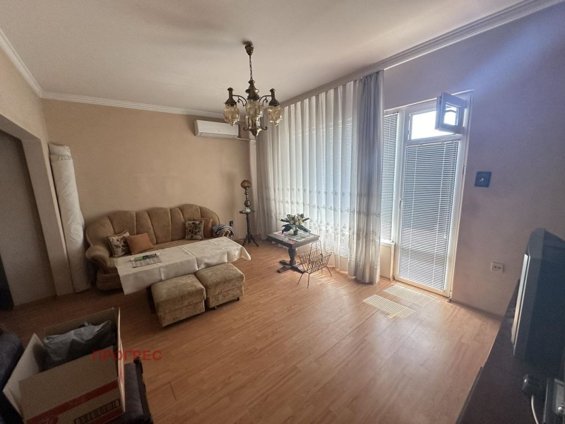 Zu verkaufen  2 Schlafzimmer Plowdiw , Kjutschuk Parisch , 96 qm | 35851544 - Bild [3]