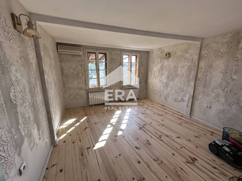 Na prodej  Dům Veliko Tarnovo , Centar , 185 m2 | 54811373 - obraz [4]