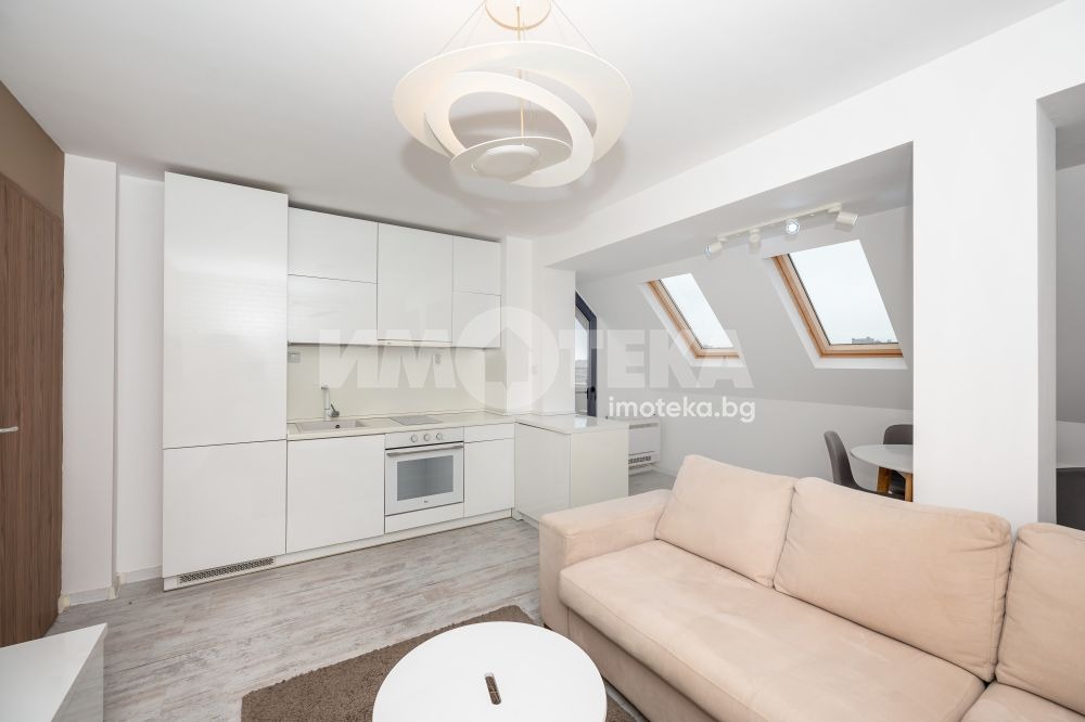 Продава 3-СТАЕН, гр. Пловдив, Кючук Париж, снимка 2 - Апартаменти - 53603428