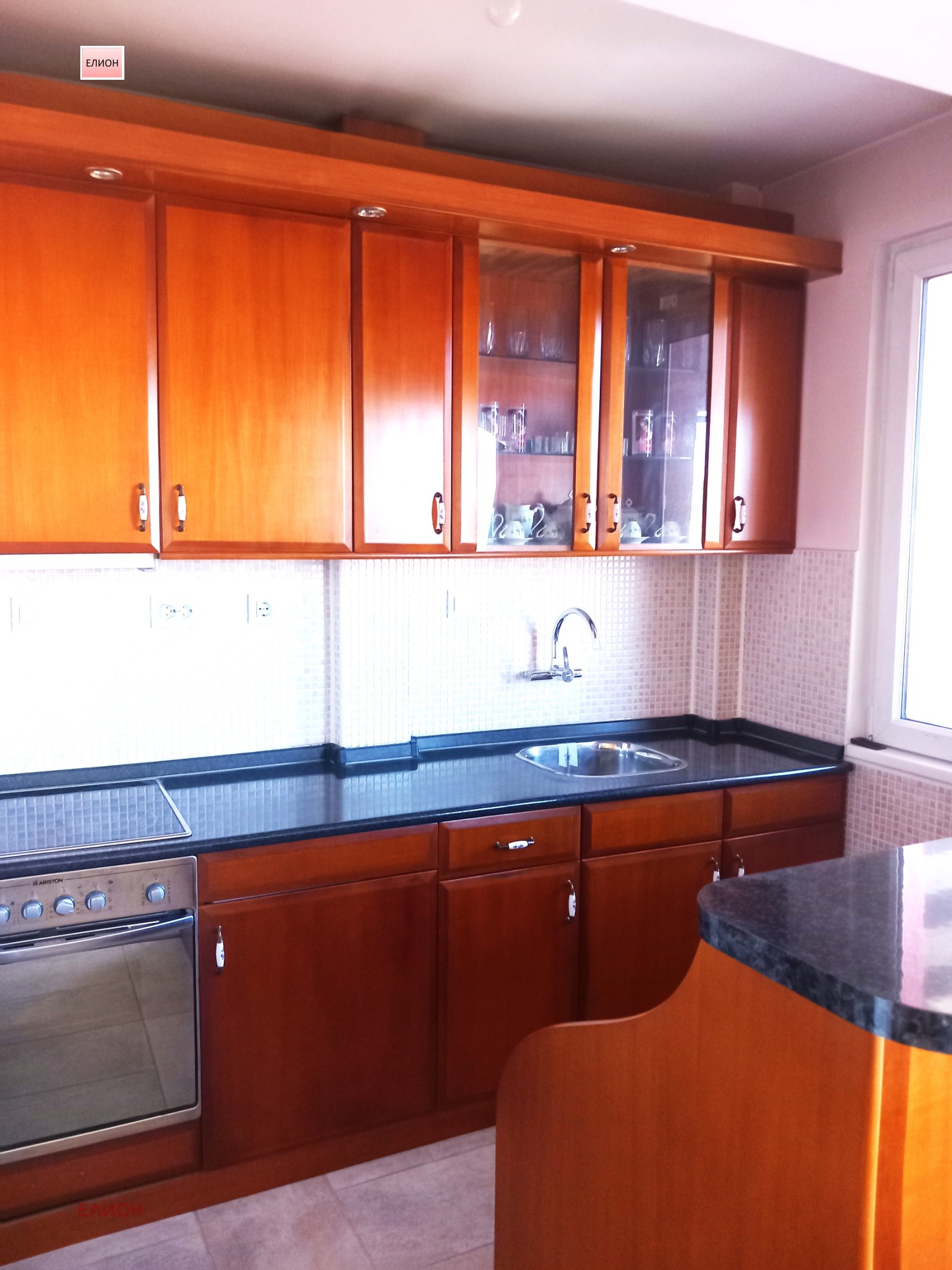 Продава 3-СТАЕН, гр. Перник, Център, снимка 7 - Апартаменти - 55731499