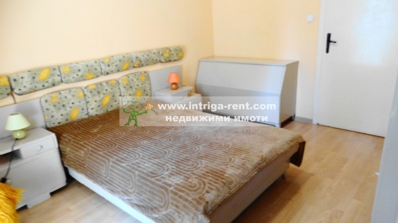Продава  2-стаен, град Хасково, Училищни •  120 000 EUR • ID 66558816 — holmes.bg - [1] 