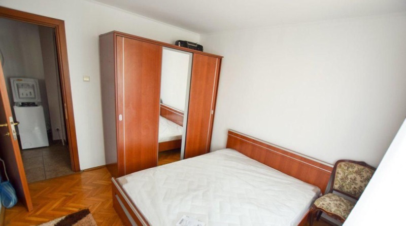 Продава 3-СТАЕН, гр. Плевен, Дружба 4, снимка 3 - Апартаменти - 52843889