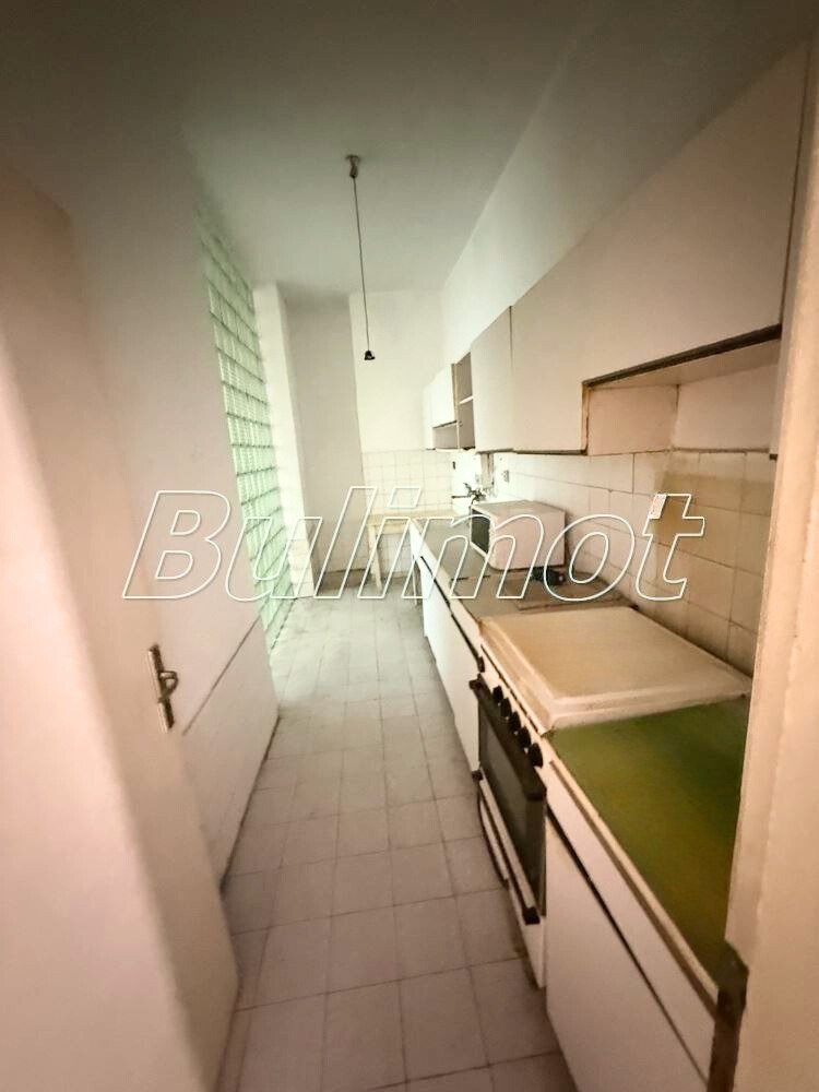 Продава 3-СТАЕН, гр. Варна, ВИНС-Червен площад, снимка 3 - Апартаменти - 51654373