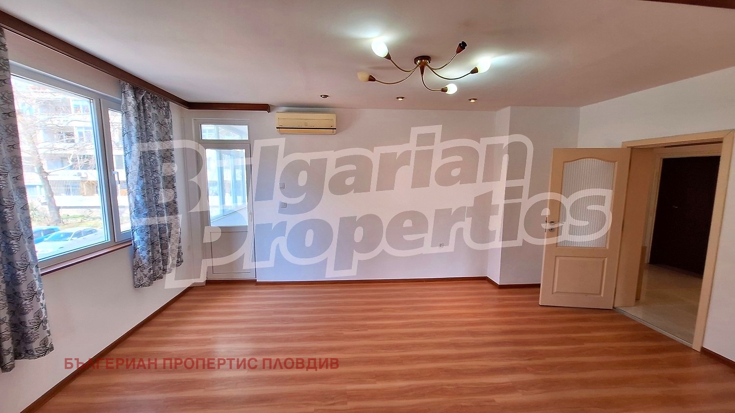 Продава ЕТАЖ ОТ КЪЩА, гр. Пловдив, Кючук Париж, снимка 8 - Етаж от къща - 53942664