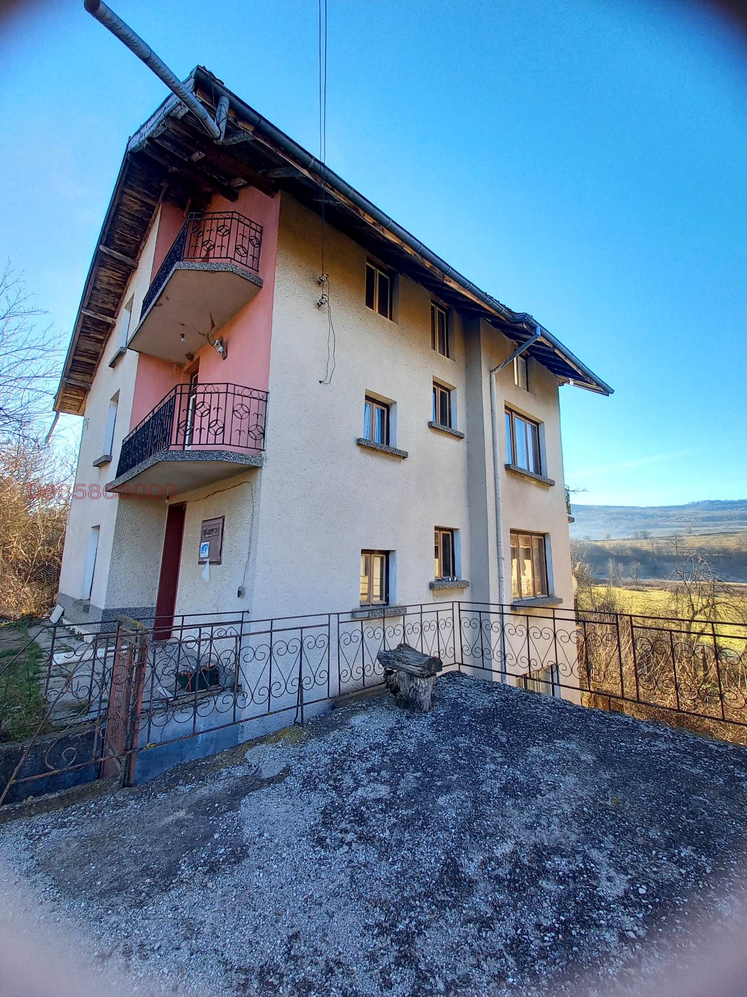 Продава КЪЩА, с. Радювене, област Ловеч, снимка 2 - Къщи - 54428839