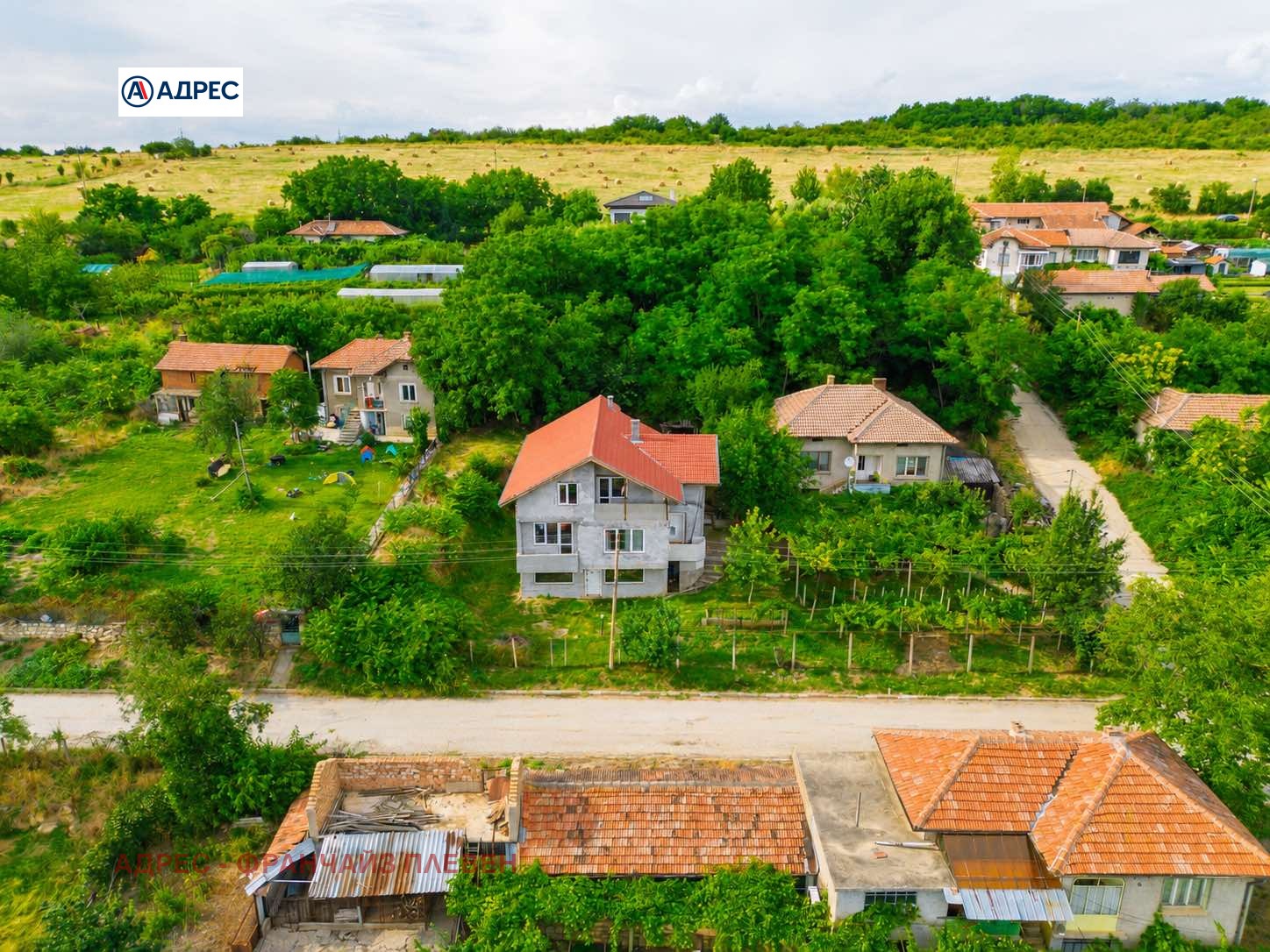 Продава КЪЩА, с. Гривица, област Плевен