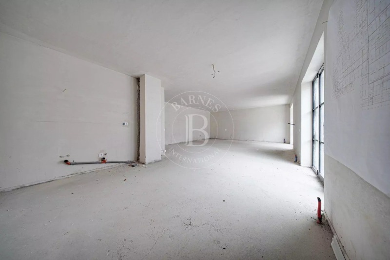 Till salu  3 sovrum Sofia , Krasno selo , 217 kvm | 66167985 - bild [9]