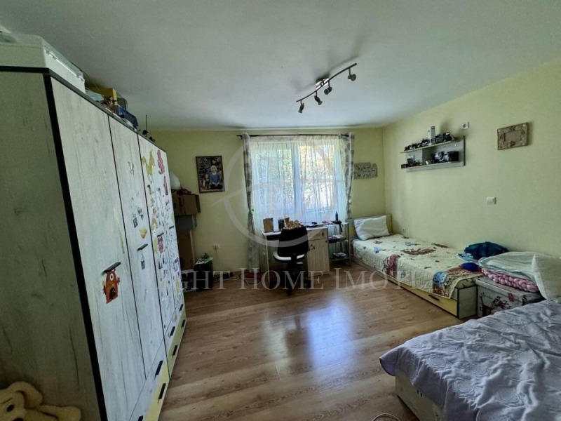 À venda  Casa região Plovdiv , Brestnik , 283 m² | 31564780 - imagem [7]