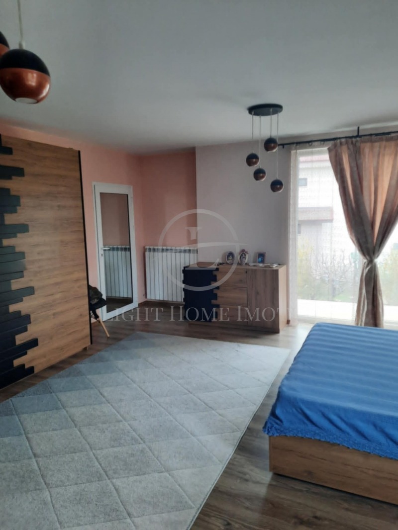 À venda  Casa região Plovdiv , Brestnik , 283 m² | 31564780 - imagem [5]