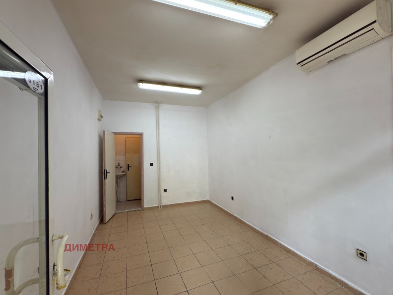 Продава  Магазин град Пловдив , Център , 19 кв.м | 69286503
