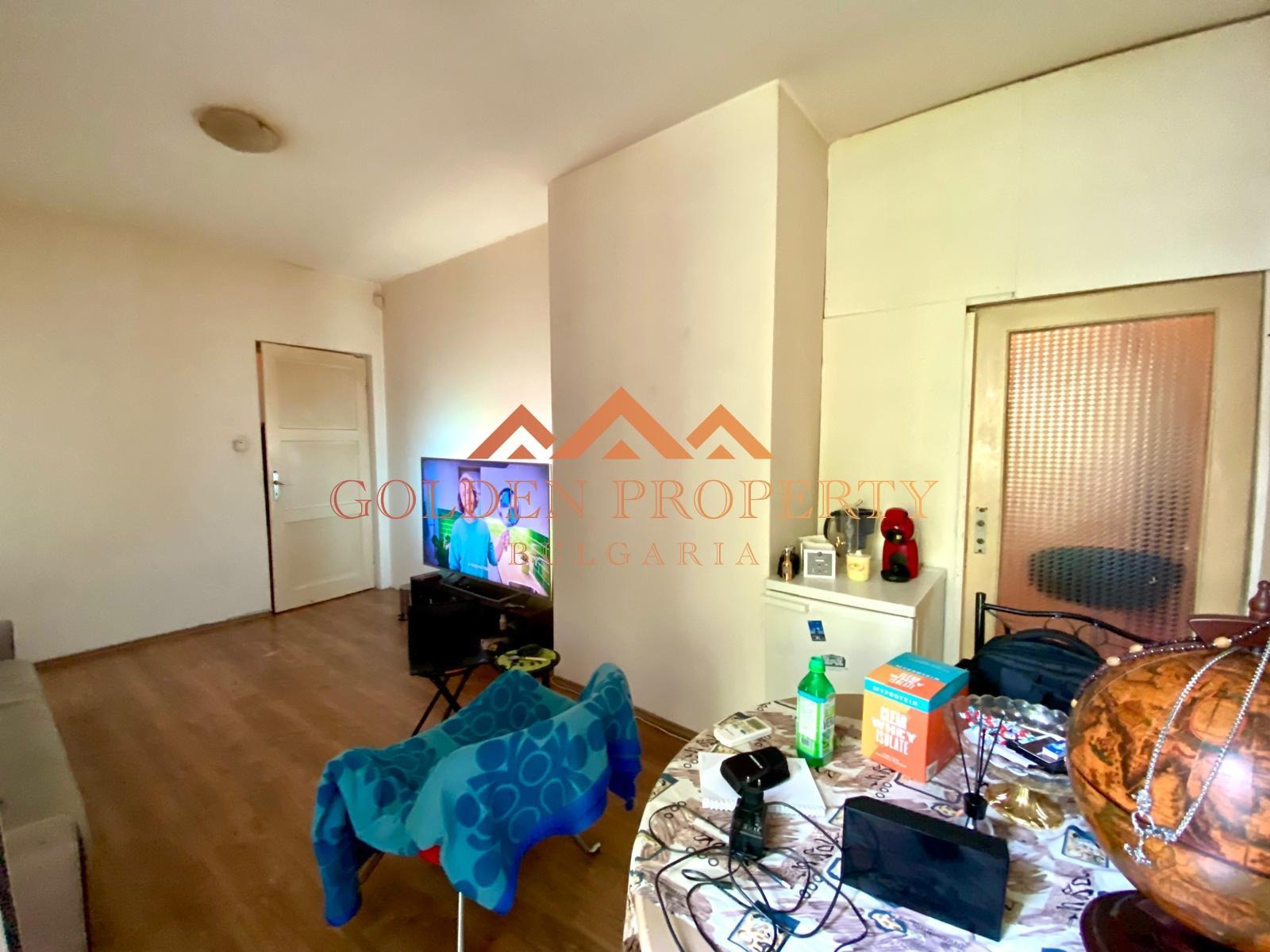 Продава 3-СТАЕН, гр. София, Център, снимка 2 - Апартаменти - 54163569