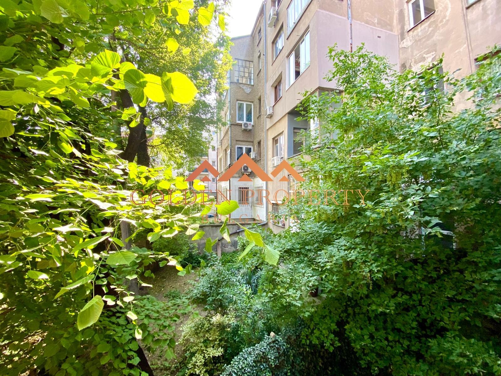 Продава 3-СТАЕН, гр. София, Център, снимка 1 - Апартаменти - 54052368