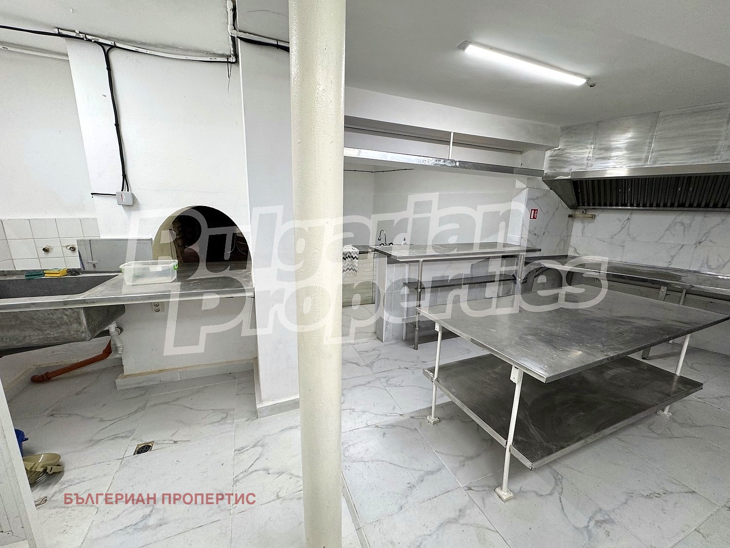 Продава ЗАВЕДЕНИЕ, гр. Каварна, област Добрич, снимка 14 - Заведения - 54463474