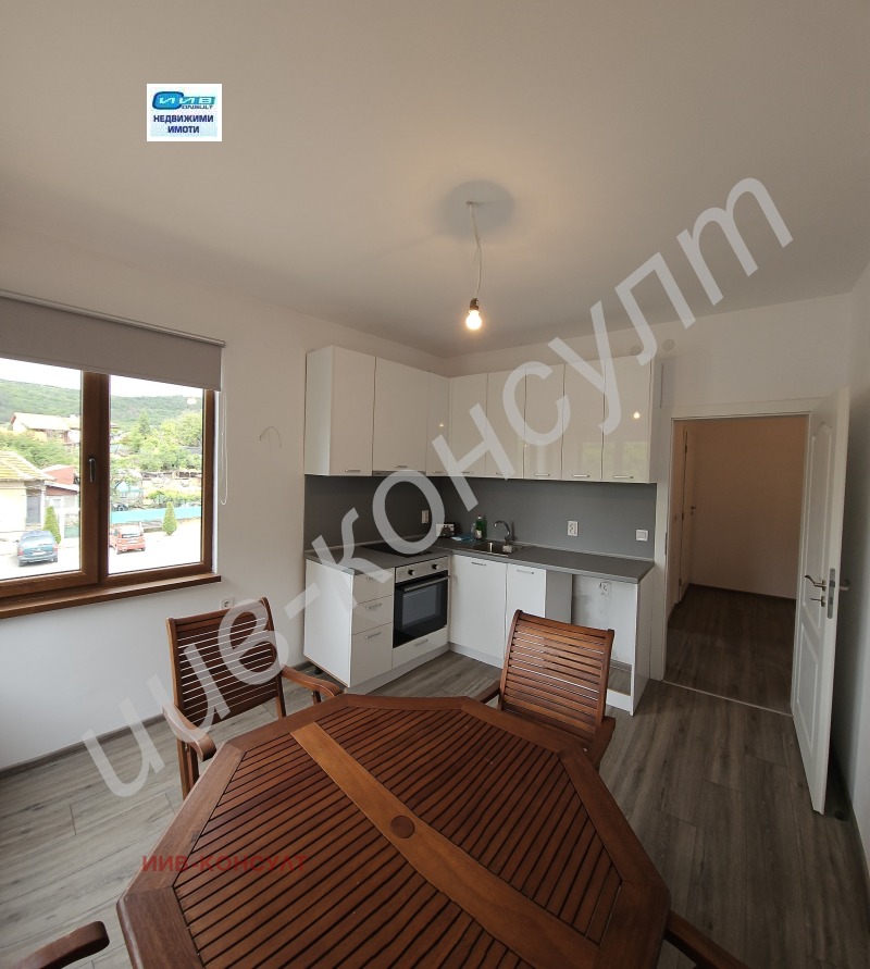 Продава ЕТАЖ ОТ КЪЩА в област Велико Търново, гр. Дебелец - 131 кв.м / 132 000 € » 258 169.56 лв., ИИВ-КОНСУЛТ