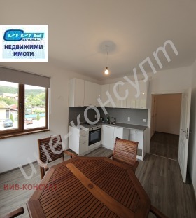 Ev Katı Debelec, bölge Veliko Tarnovo
