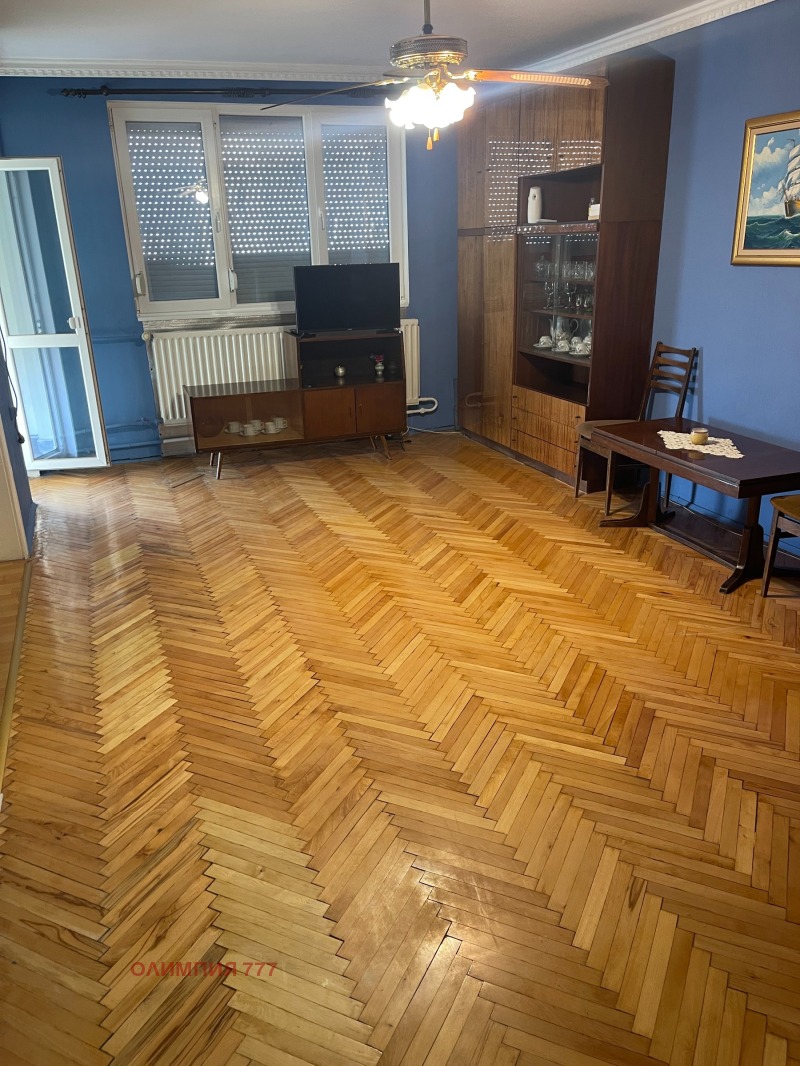 Na prodej  2 ložnice Pleven , Idealen centar , 90 m2 | 78445705 - obraz [9]