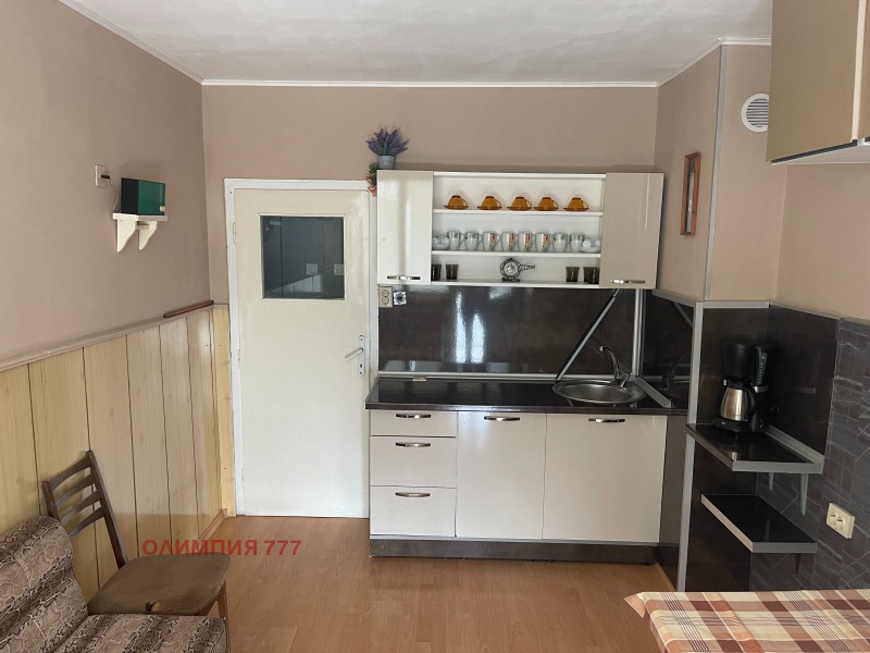 In vendita  2 camere da letto Pleven , Idealen tsentar , 90 mq | 78445705