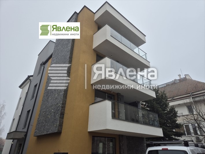 Продава 3-СТАЕН, гр. София, Карпузица, снимка 1 - Aпартаменти - 49364661