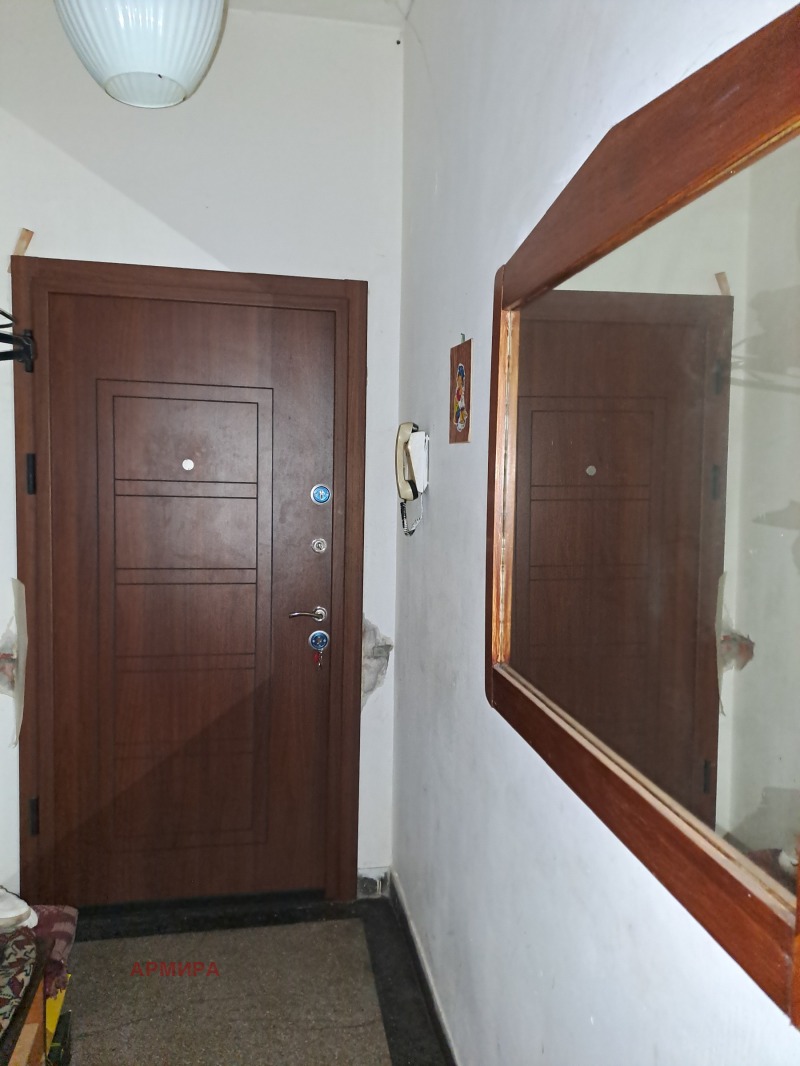 Na prodej  2 ložnice Sofia , Zona B-5 , 76 m2 | 24067507 - obraz [13]