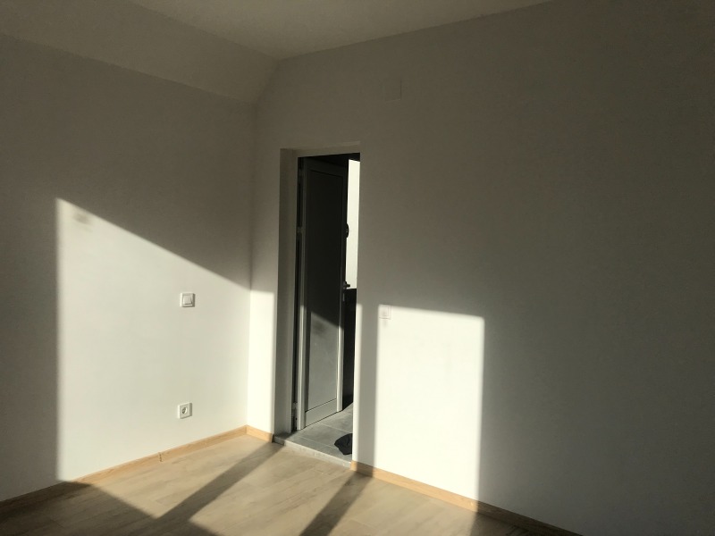 À venda  2 quartos Sofia , Zona B-5-3 , 103 m² | 15972988 - imagem [9]