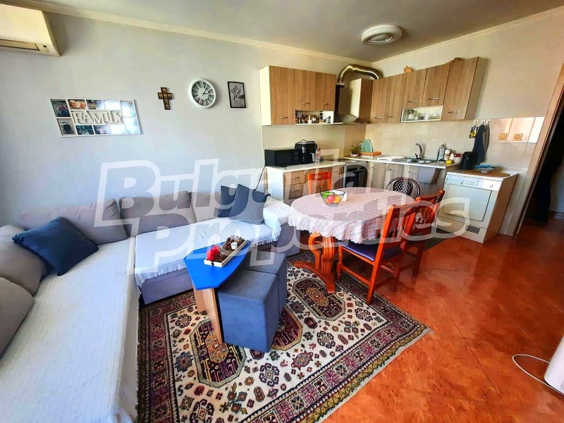 Продава 3-СТАЕН, гр. Поморие, област Бургас, снимка 2 - Апартаменти - 52534051