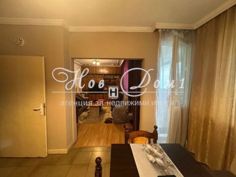 Te koop  3 slaapkamers Plovdiv , Kjutsjuk Parizj , 107 m² | 22115979 - afbeelding [7]