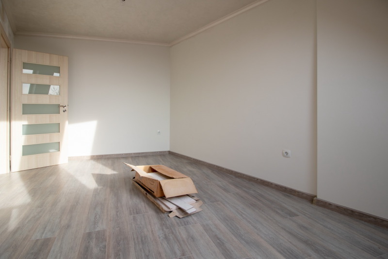 Продава МНОГОСТАЕН, гр. Сливен, Център, снимка 4 - Апартаменти - 52548322