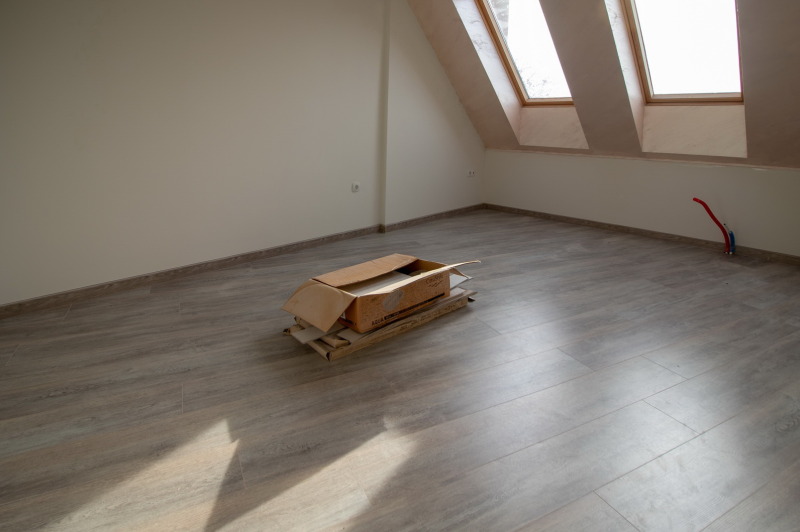 Продава МНОГОСТАЕН, гр. Сливен, Център, снимка 3 - Апартаменти - 52548322