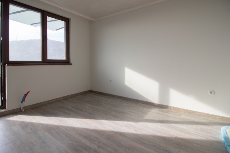 Продава МНОГОСТАЕН, гр. Сливен, Център, снимка 5 - Апартаменти - 52548322