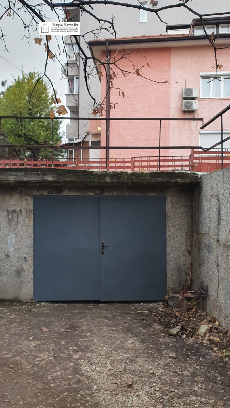 Продава ГАРАЖ, ПАРКОМЯСТО, гр. София, Гео Милев