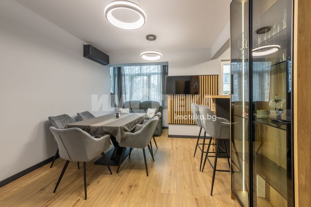 Продава 3-СТАЕН, гр. Варна, Централна поща, снимка 2 - Апартаменти - 54129883