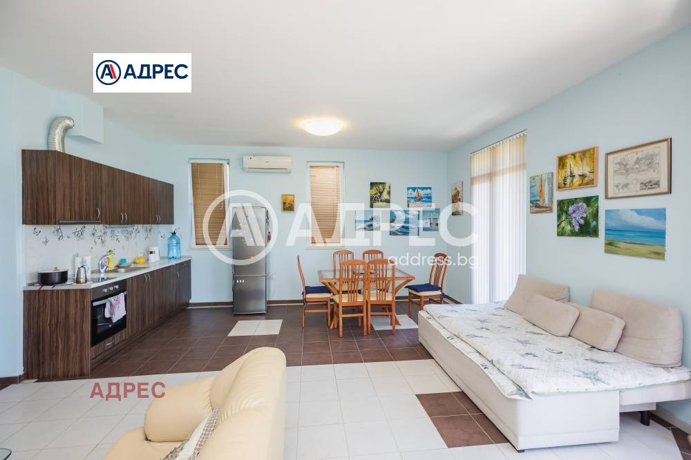 Продава КЪЩА, с. Близнаци, област Варна, снимка 6 - Къщи - 55543381