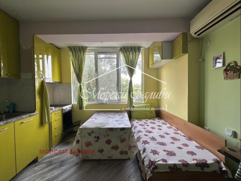 Продава  2-стаен град Бургас , Лазур , 67 кв.м | 89272567 - изображение [5]