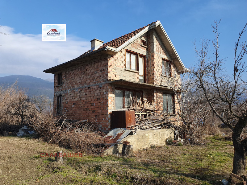 Продава КЪЩА, гр. Крън, област Стара Загора, снимка 1 - Къщи - 49210344