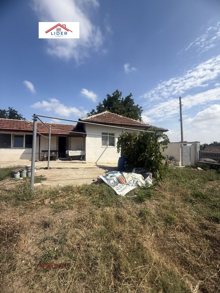Продава КЪЩА, област Плевен, с. Згалево • 70000 € • 77762531 — Holmes.bg