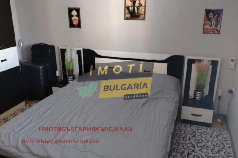 Продава  2-стаен област Кърджали , гр. Момчилград , 95 кв.м | 54387054 - изображение [2]