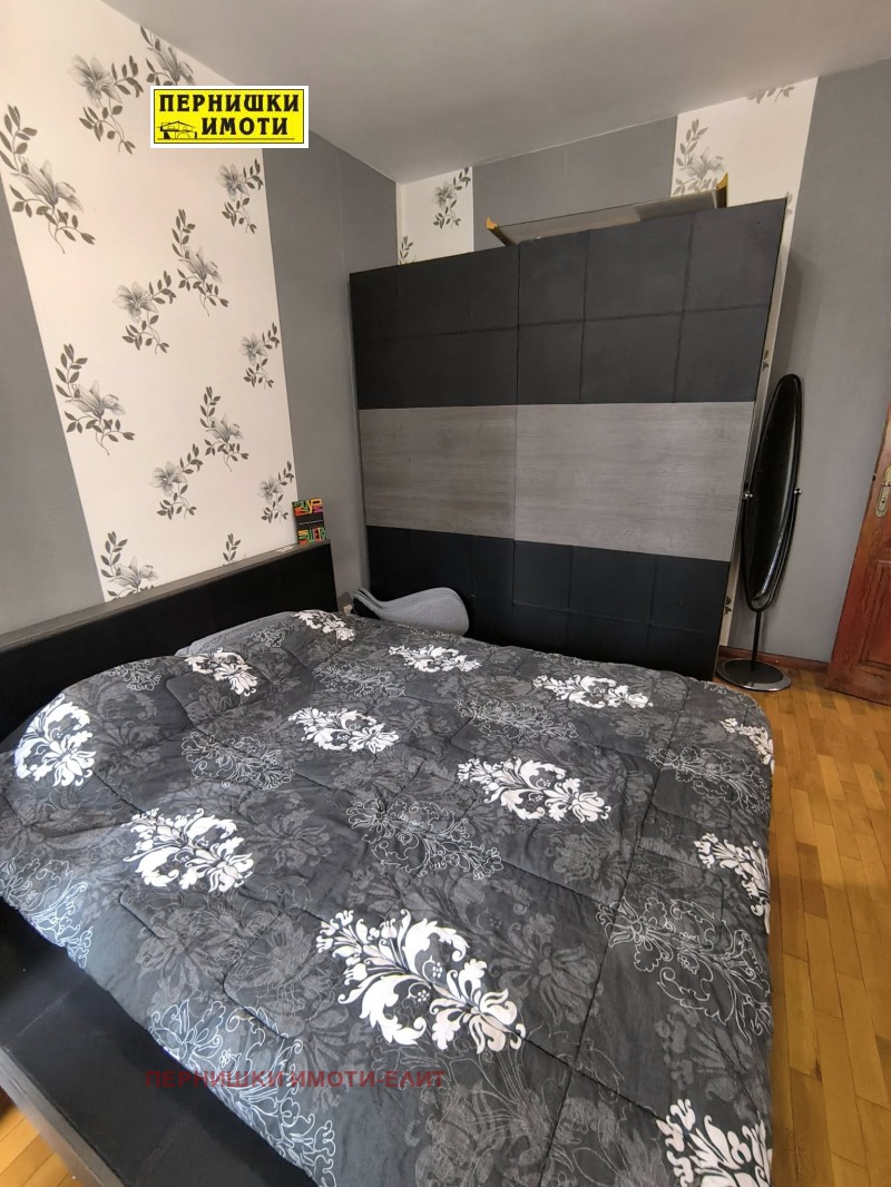 Eladó  1 hálószoba Pernik , Dimova mahala , 58 négyzetméter | 81043139 - kép [4]
