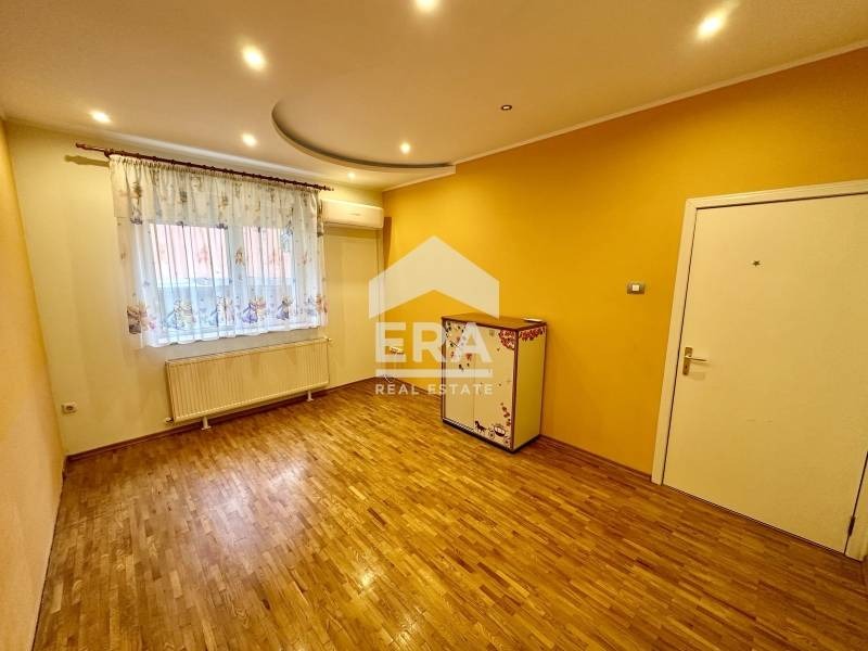 Продава 3-СТАЕН, гр. Русе, Широк център, снимка 3 - Апартаменти - 54600625
