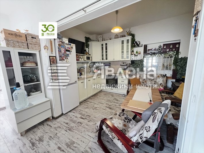 Продава КЪЩА, гр. Варна, Център, снимка 12 - Къщи - 53979914