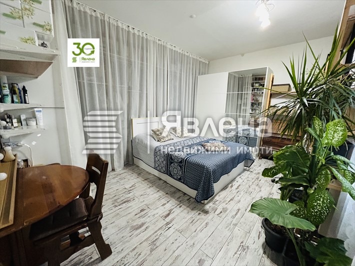 Продава КЪЩА, гр. Варна, Център, снимка 7 - Къщи - 53979914