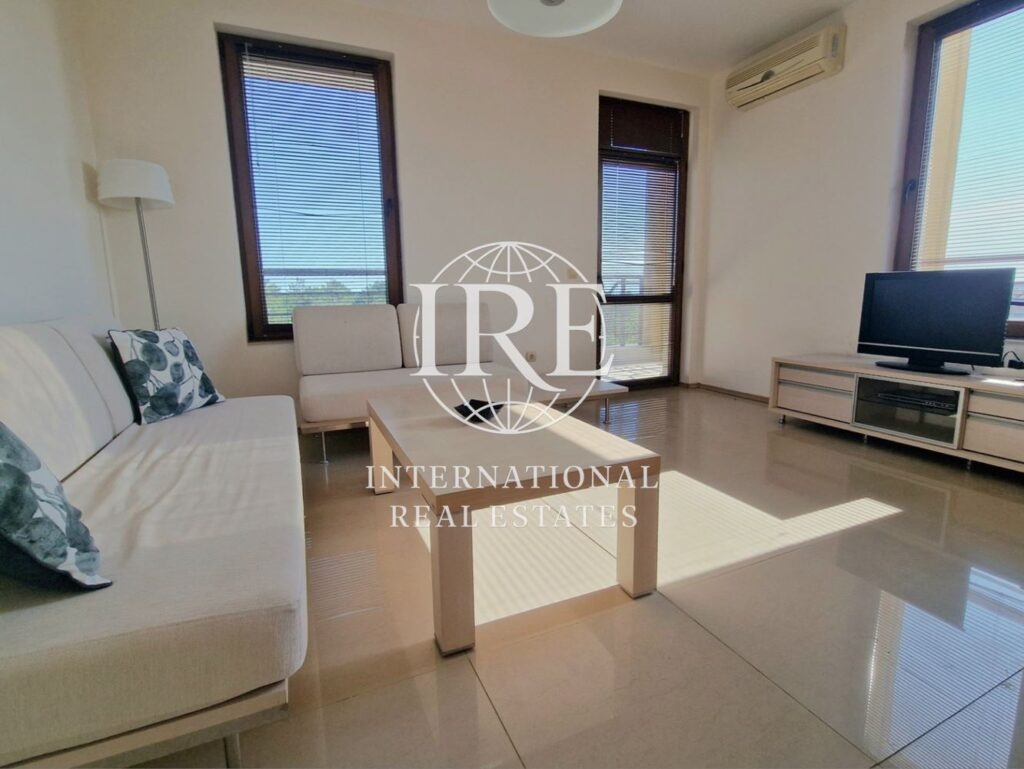 Продава 3-СТАЕН, гр. Балчик, област Добрич, снимка 2 - Апартаменти - 55117360