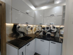 1 chambre Avtogara, Varna 2