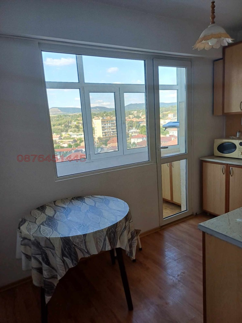 Продава 2-СТАЕН, гр. Нови пазар, област Шумен, снимка 6 - Апартаменти - 52786522