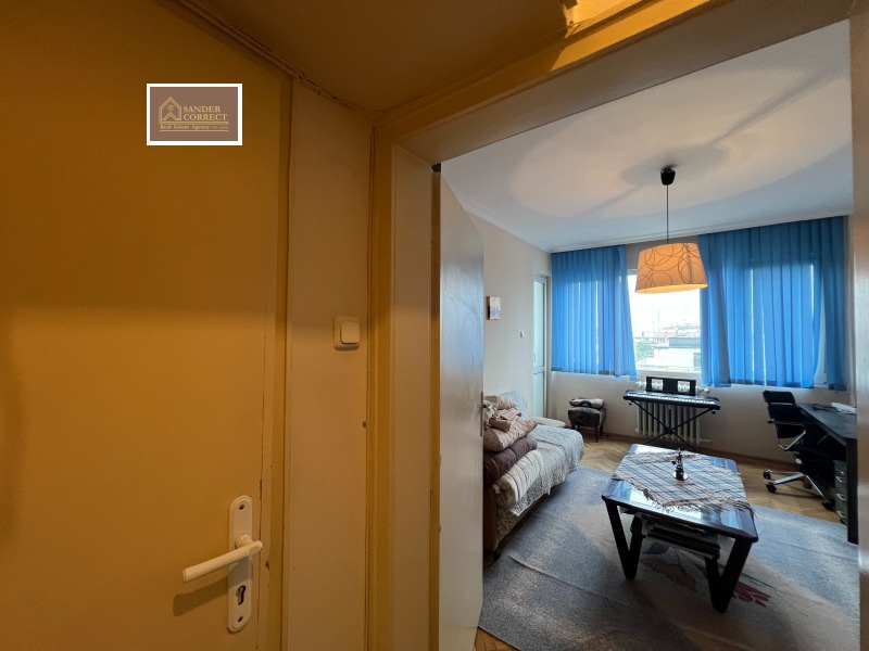 Продава 2-СТАЕН, гр. София, Център, снимка 7 - Апартаменти - 52454134