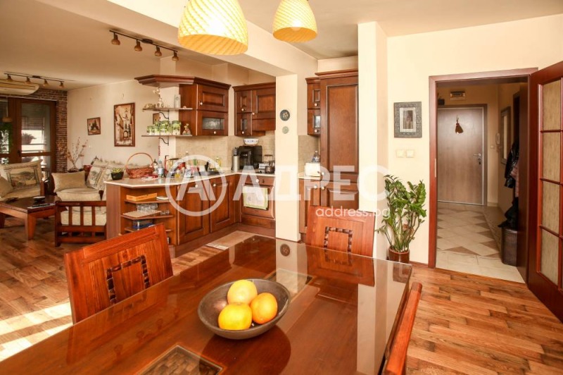 À vendre  2 chambres Sofia , Manastirski livadi , 107 m² | 71235737